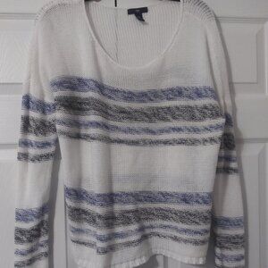 Gap sweater White and blue blouse SZ S/M